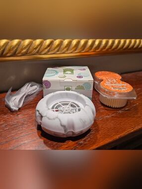 Scentsy Mini Fan Diffuser Solo Marble White Portable USB (NEW)